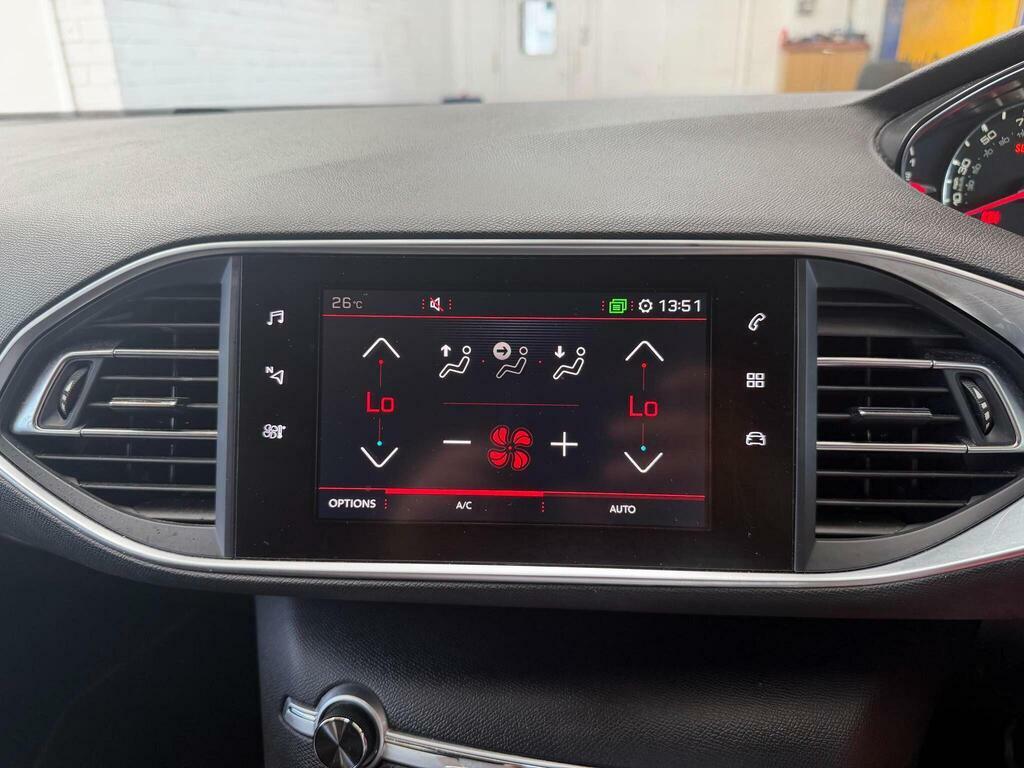 Peugeot 308 Puretech Allure Estate Blue #21