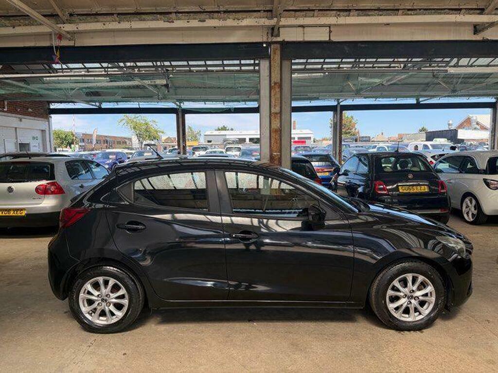 Mazda 2 1.5 Skyactiv-g Se-l Euro 6 S S SP66UUT Black #3