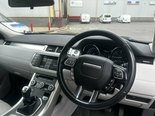 Land Rover Range Rover Evoque 2.0 Ed4 Se Fwd Euro 6 Ss Black #8