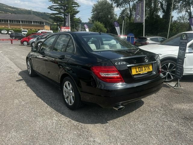Mercedes-Benz C Class C220 Cdi Blueefficiency Se Black #6