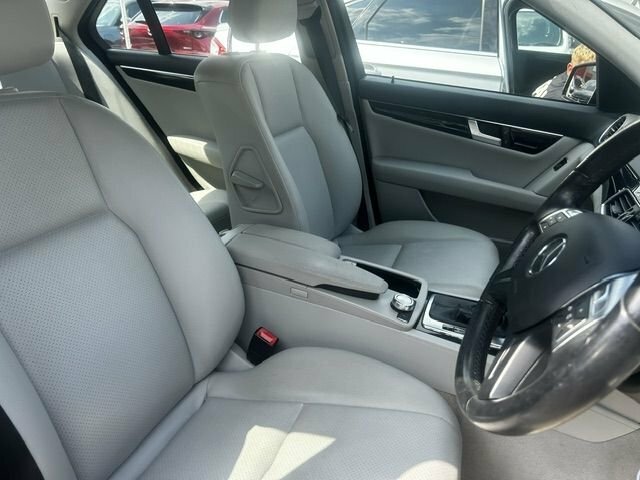 Mercedes-Benz C Class 1.8 C180 Blueefficiency Executive Black #12