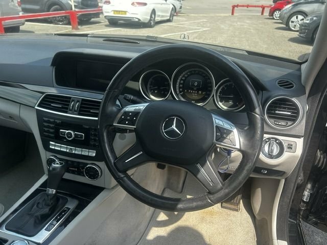 Mercedes-Benz C Class 1.8 C180 Blueefficiency Executive Black #11