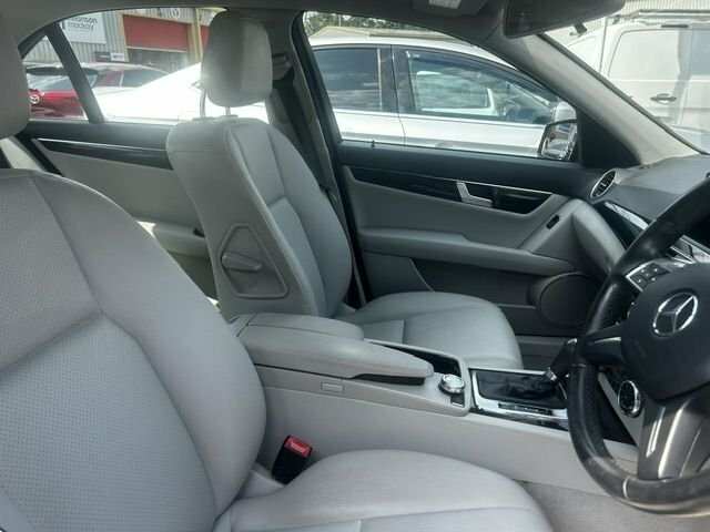 Mercedes-Benz C Class 1.8 C180 Blueefficiency Executive Black #7