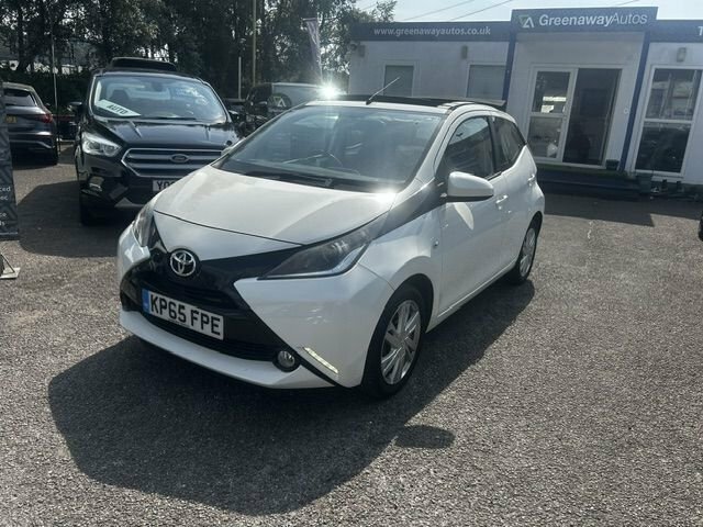 Toyota Aygo Vvt-i X-pression X-wave White #2
