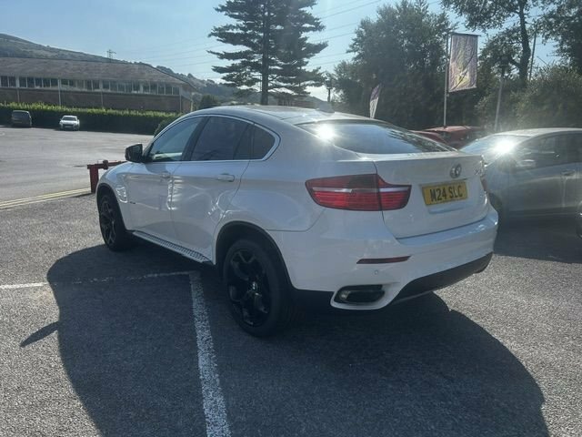 BMW X6 50I V8 Suv White #4