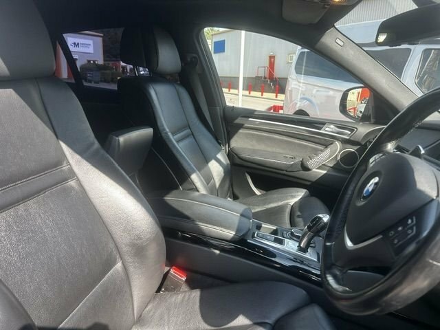 BMW X6 50I V8 Suv White #6