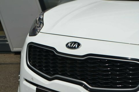 Kia Sportage 1.7 Sportage Gt-line LD18EVT White #6