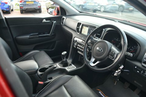 Kia Sportage 1.7 Sportage 3 Red #4