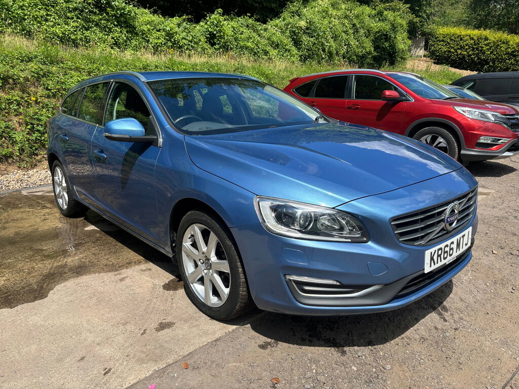 Volvo V60 2.0 D4 Se Lux Nav Estate Euro 6 S Blue #3