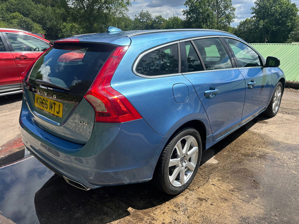 Volvo V60 2.0 D4 Se Lux Nav Estate Euro 6 S Blue #5