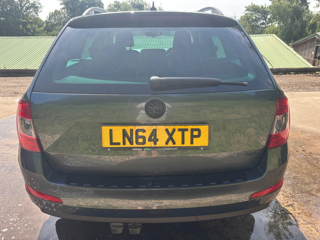 Skoda Octavia 2.0 Tdi Elegance Estate 4Wd Euro Grey #6