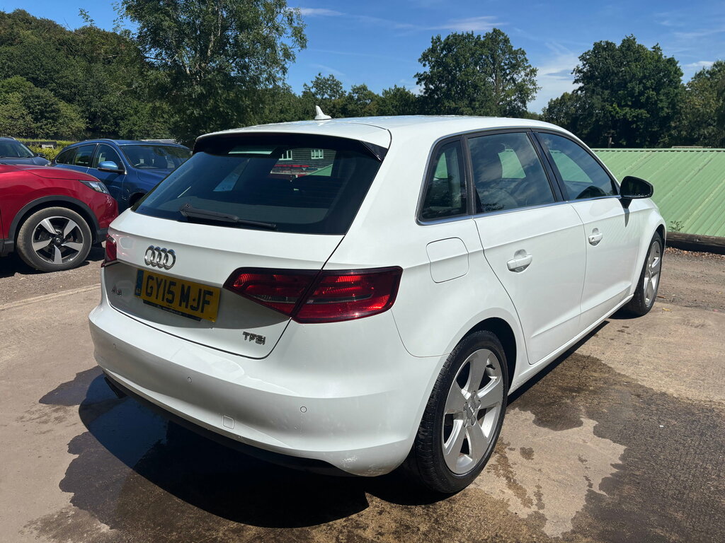 Audi A3 1.4 Tfsi Cod Sport Sportback Eur White #5