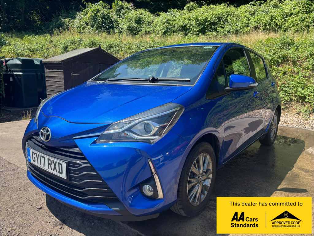 Toyota Yaris 1.5 Vvt-i Icon Hatchback Euro 6 Blue