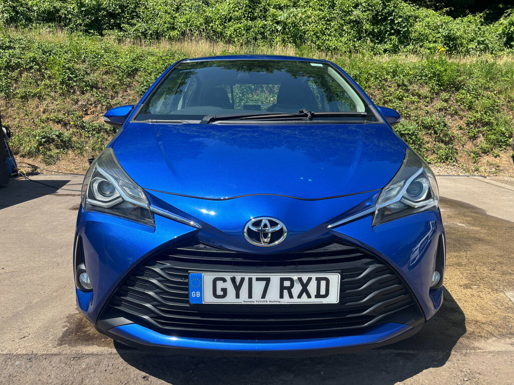 Toyota Yaris 1.5 Vvt-i Icon Hatchback Euro 6 Blue #2