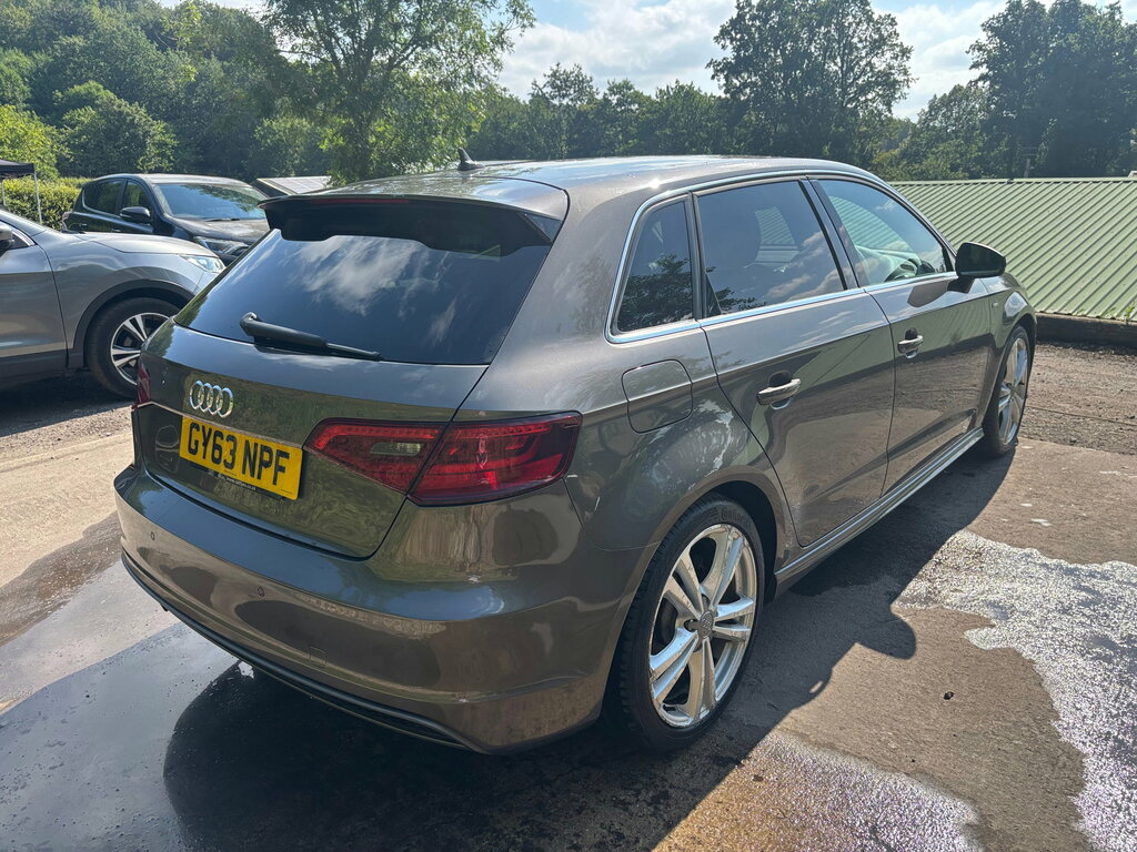 Audi A3 1.6 Tdi S Line Sportback Euro 5 Grey #5