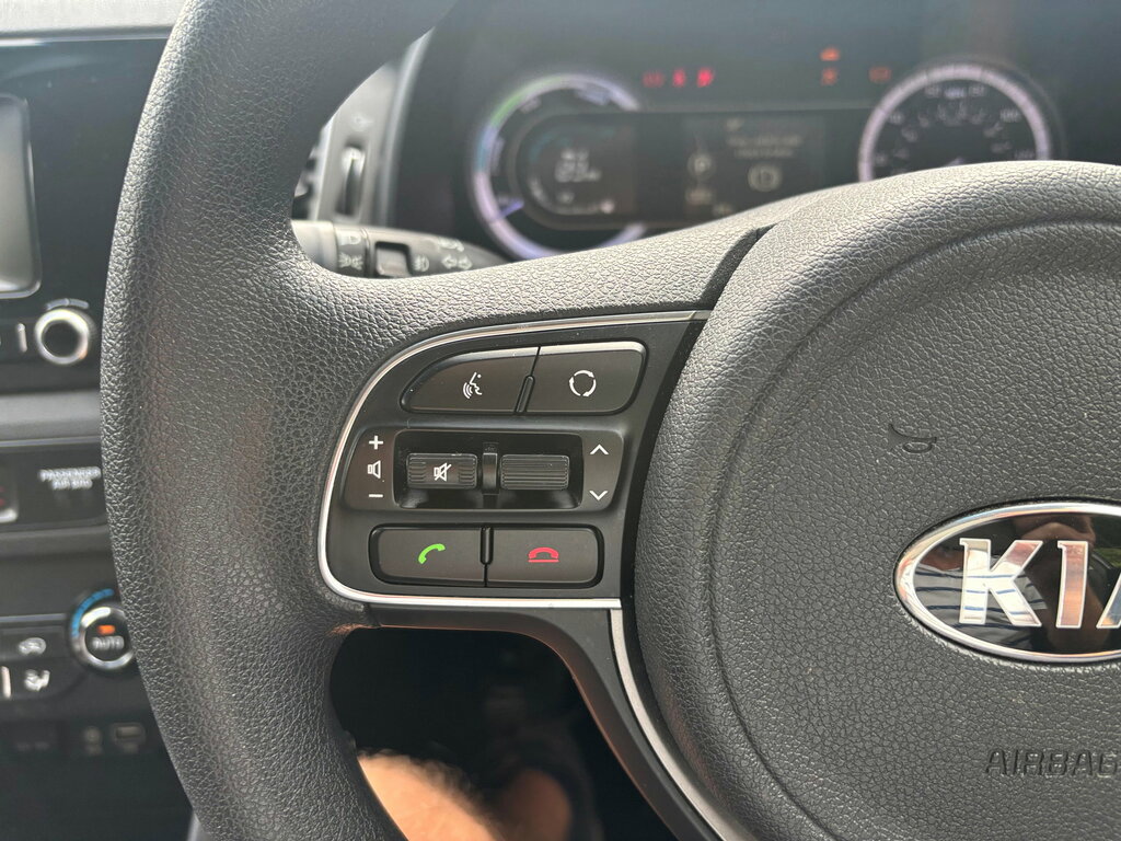 Kia Niro 1.6H Gdi First Edition Suv Grey #20