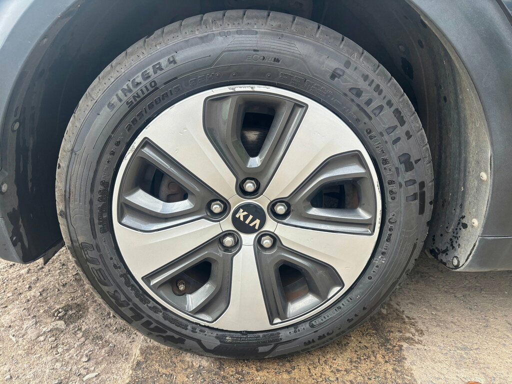 Kia Niro 1.6H Gdi First Edition Suv Grey #26