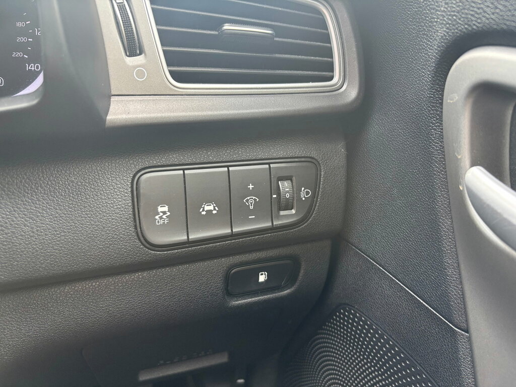 Kia Niro 1.6H Gdi First Edition Suv Grey #23