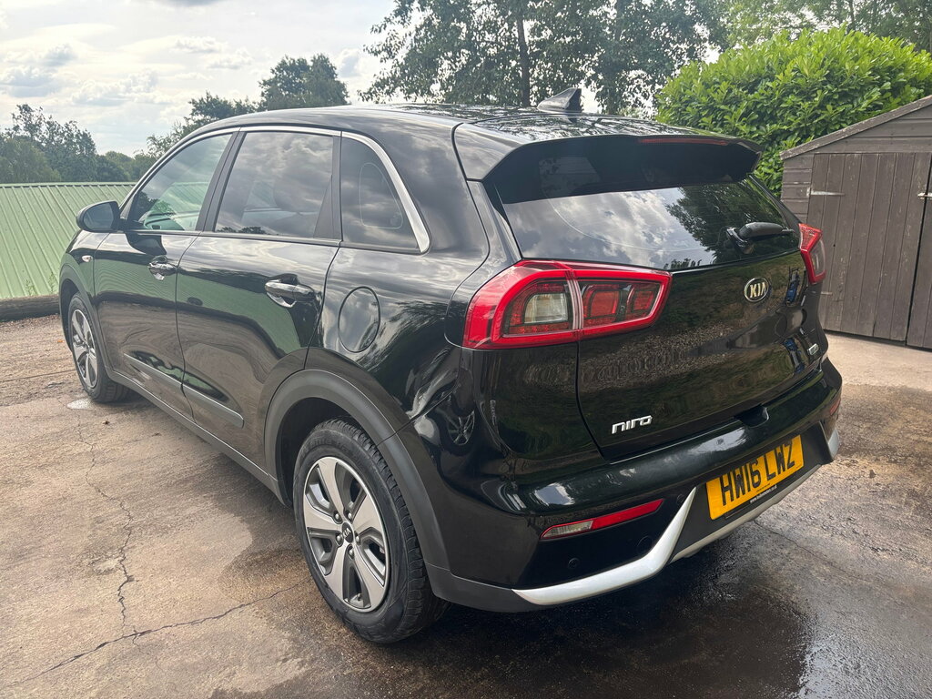 Kia Niro 1.6H Gdi First Edition Suv Grey #6