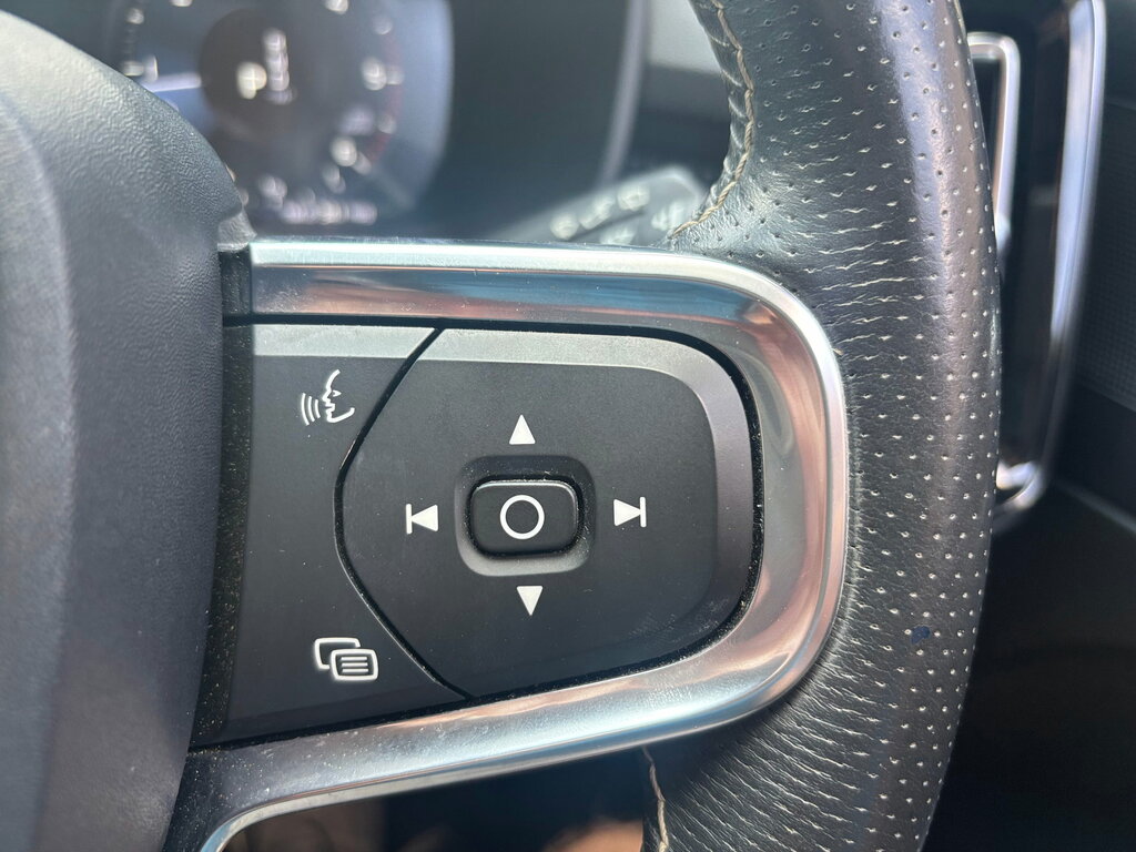 Volvo XC40 2.0 D4 190 First Edition Awd Geartronic White #26