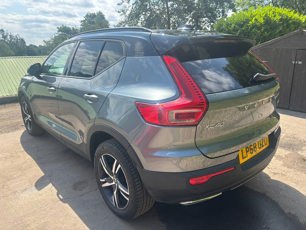 Volvo XC40 2.0 D4 190 First Edition Awd Geartronic White #7