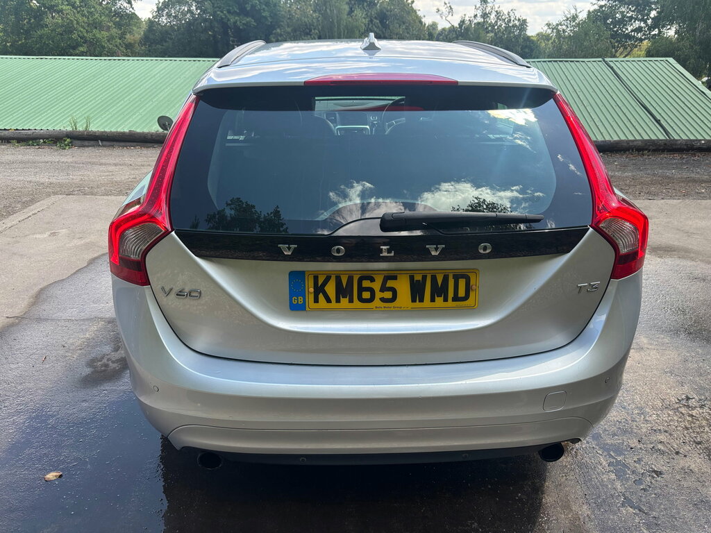 Volvo V60 2.0 T3 Se Estate Euro 6 Ss 1 Silver #6