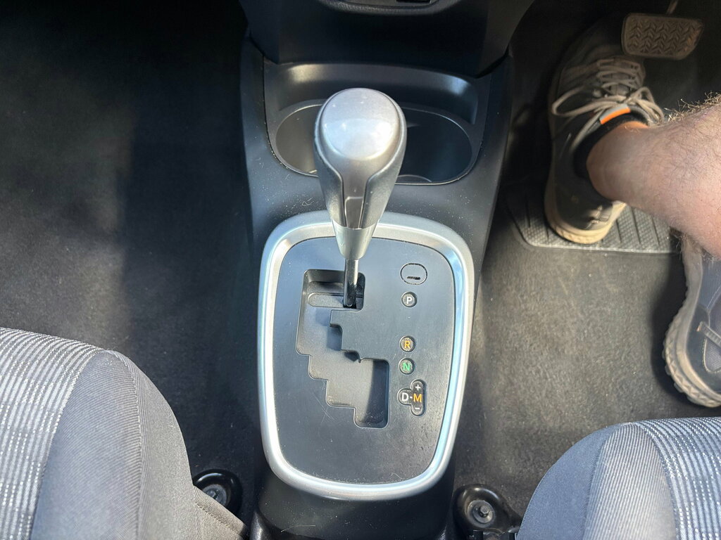 Toyota Yaris Blue #21