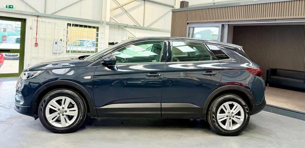 Vauxhall Grandland X 1.2 Turbo Se Euro 6 Ss Grey #2