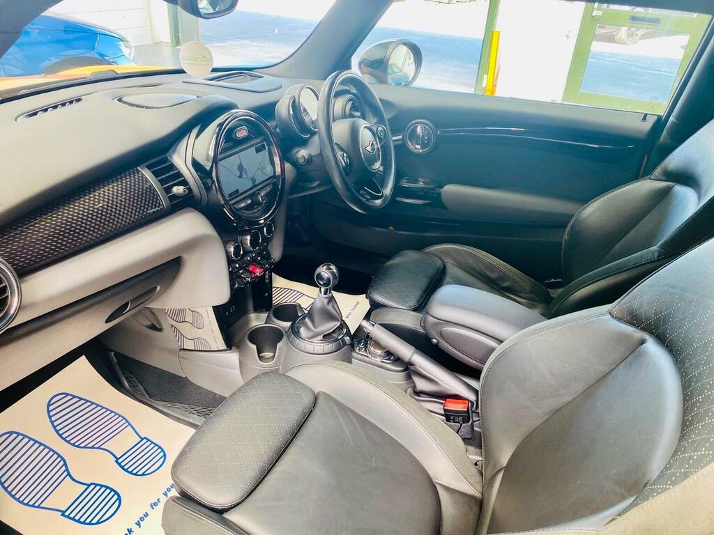 Mini Hatch 1.5 Cooper D 114 Bhp White #10