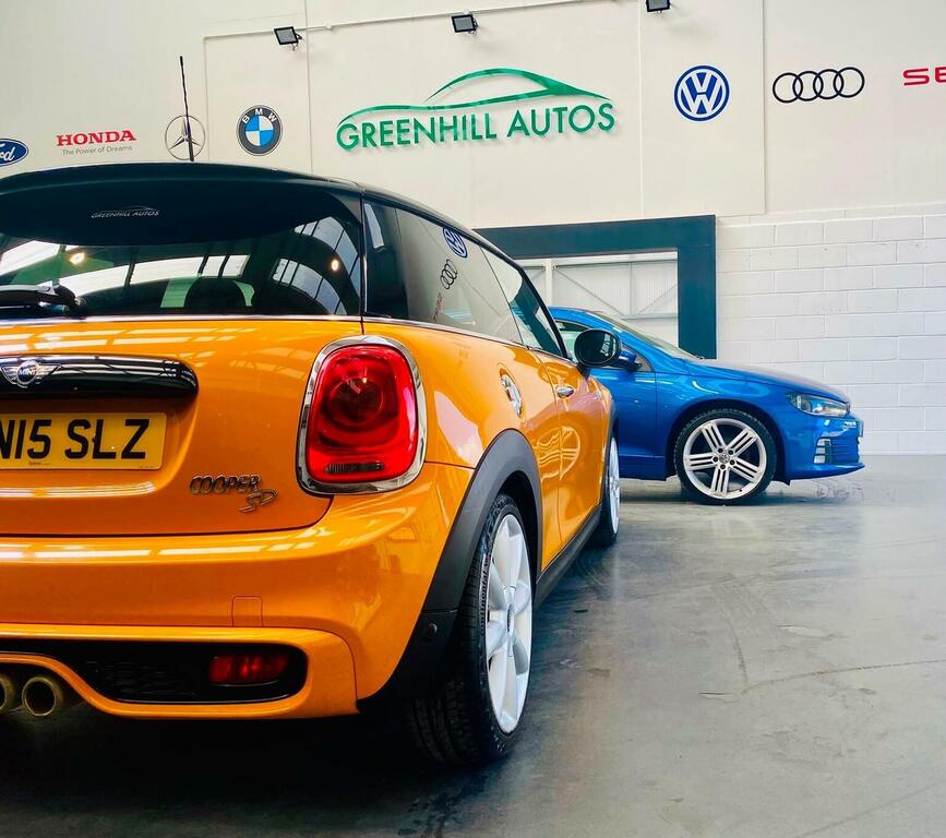 Mini Hatch 1.5 Cooper D 114 Bhp White #21
