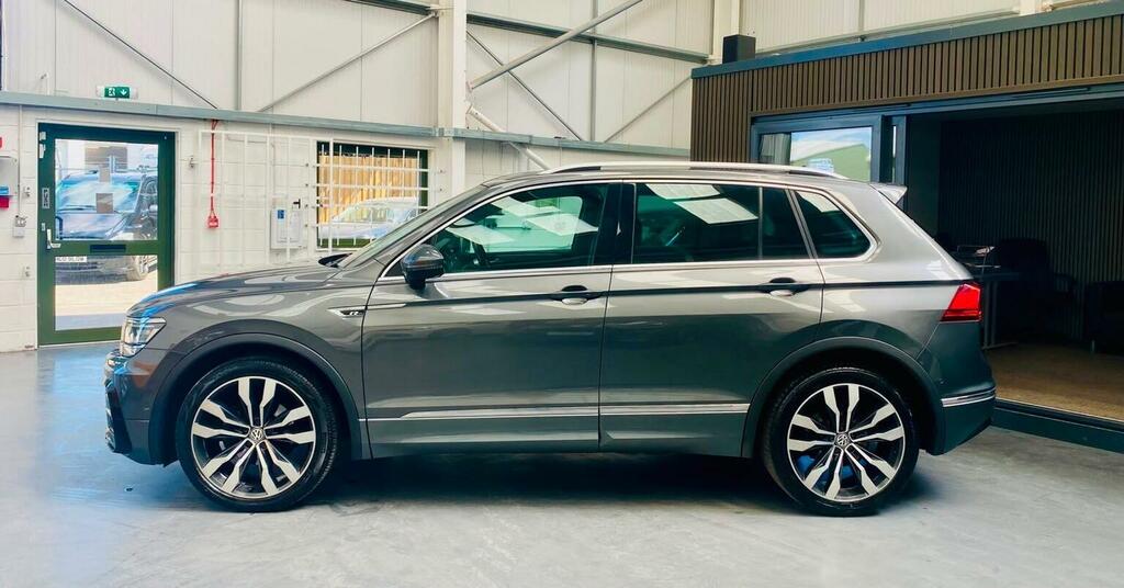 Volkswagen Tiguan Suv 2.0 Tdi R-line Tech Dsg Euro 6 Ss 2019 LY19AKP Grey