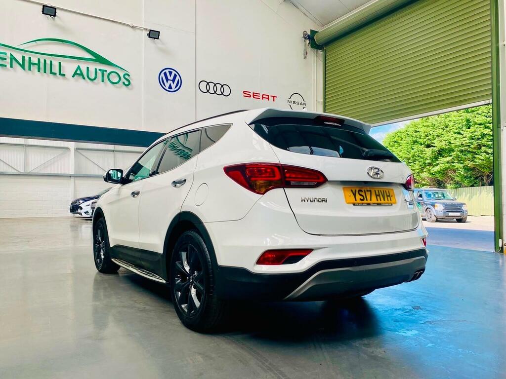 Hyundai Santa Fe Suv 2.2 Crdi Blue Drive Endurance Edition 4Wd White #3