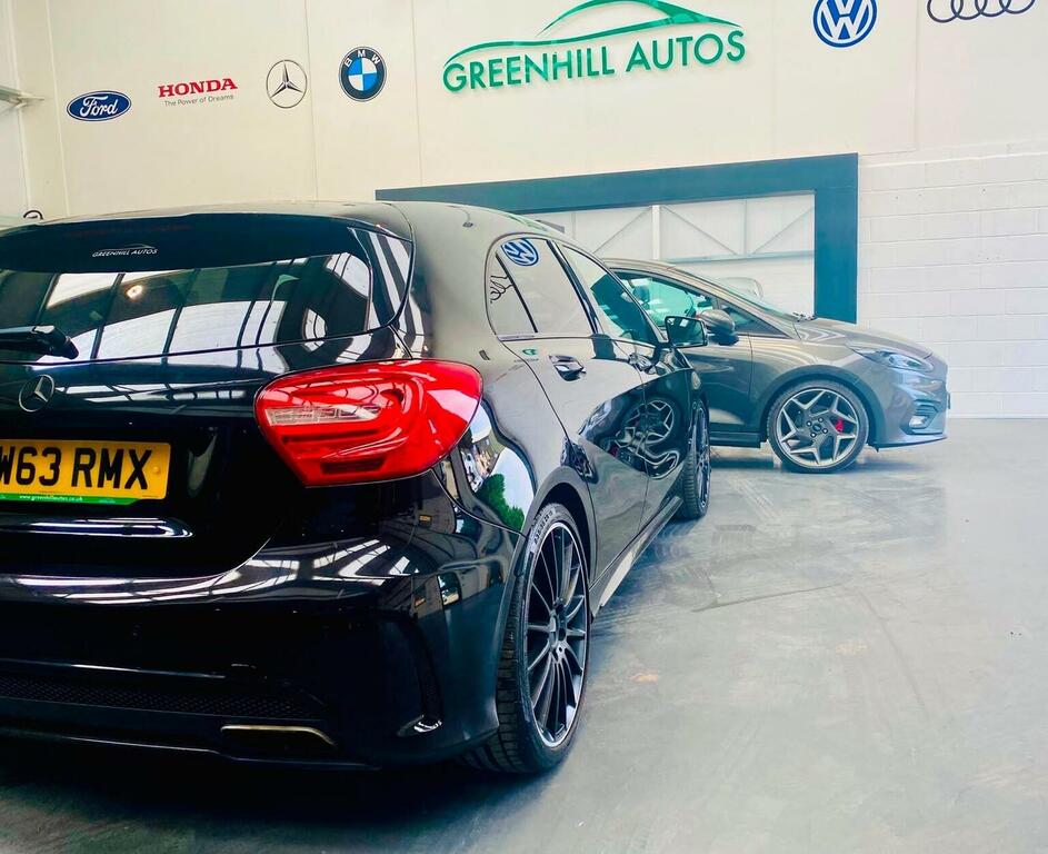 Mercedes-Benz A Class Hatchback A180 Cdi Blueefficiency Amg Sport 2013 White #20