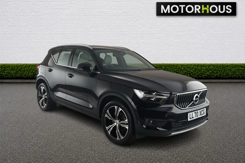 Volvo XC40 Estate 2.0 B4p Inscription Pro Black