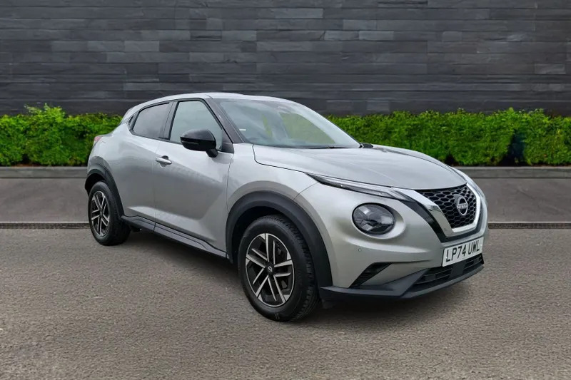 Nissan Juke 1.0 Dig-t N-connecta Silver