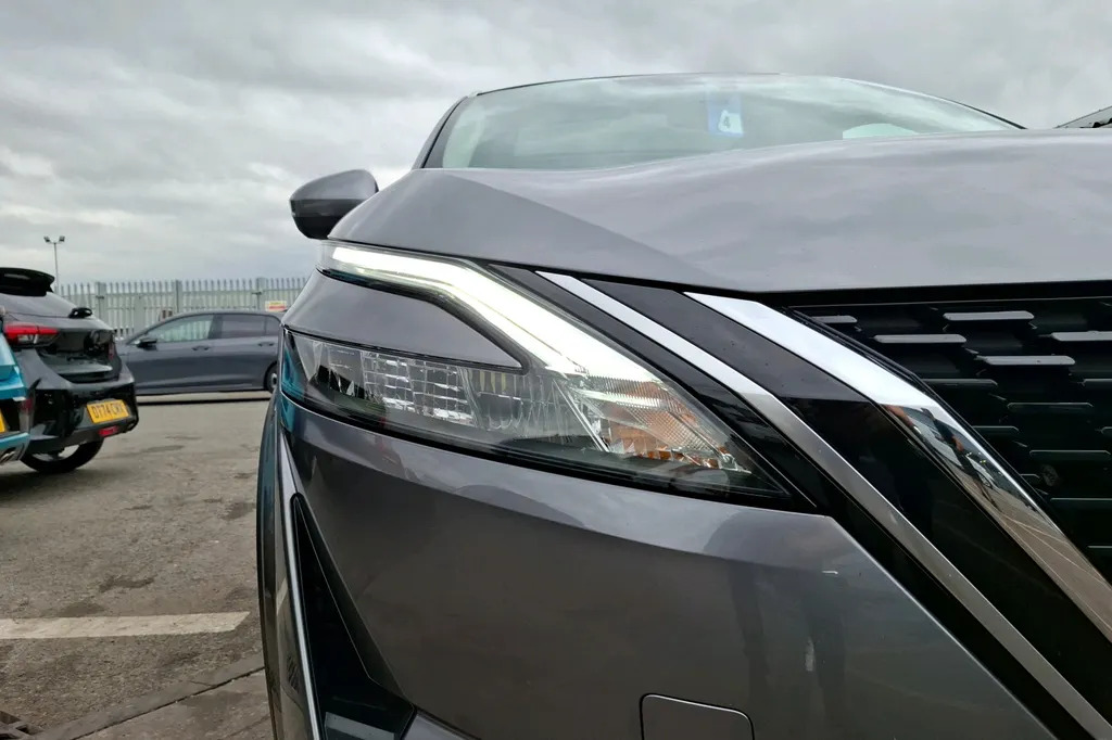 Nissan Qashqai 1.3 Dig-t Mh N-connecta DN73XSK Grey #6