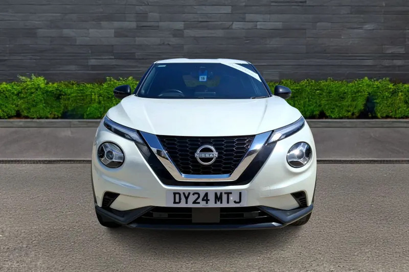 Nissan Juke 1.0 Dig-t 114 N-connecta DY24MTJ White #2