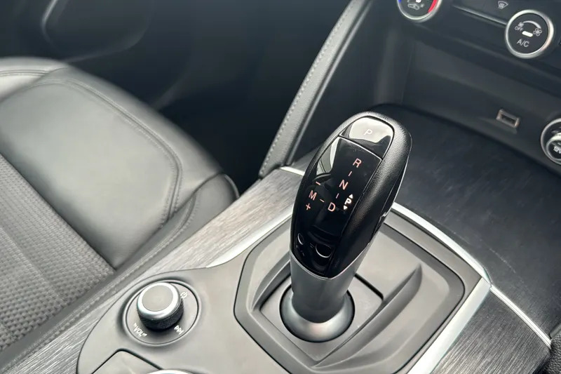 Alfa Romeo Stelvio 2.9 V6 Biturbo 510 Quadrifoglio Red #47