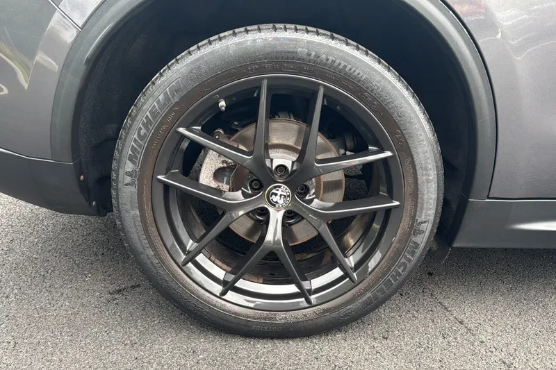 Alfa Romeo Stelvio 2.9 V6 Biturbo 510 Quadrifoglio Red #18