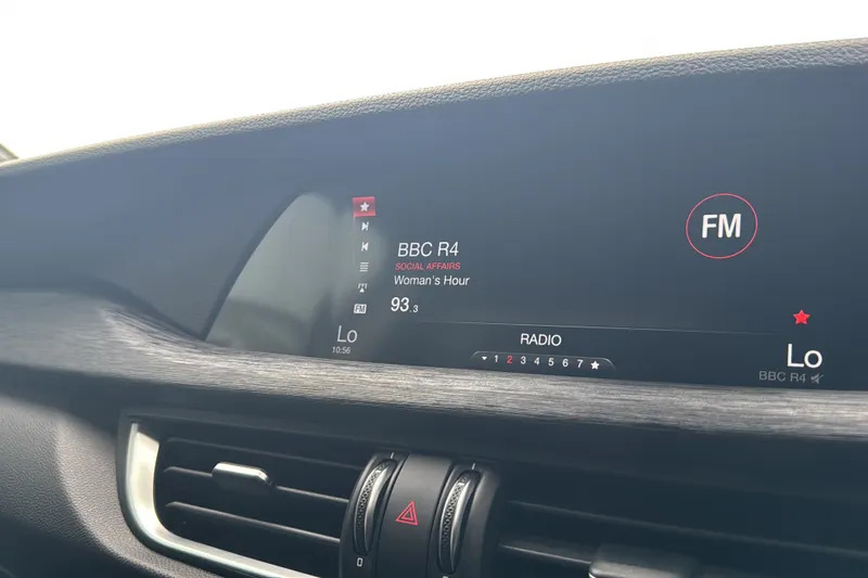 Alfa Romeo Stelvio 2.9 V6 Biturbo 510 Quadrifoglio Red #38