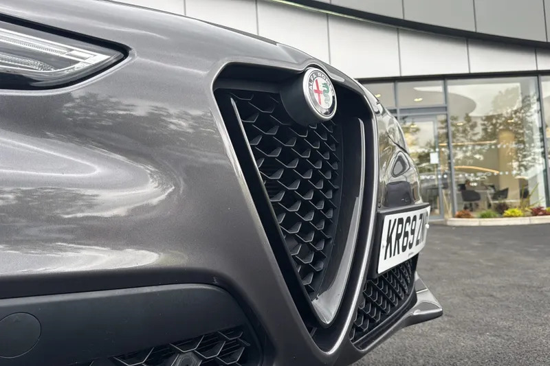 Alfa Romeo Stelvio 2.9 V6 Biturbo 510 Quadrifoglio Red #12