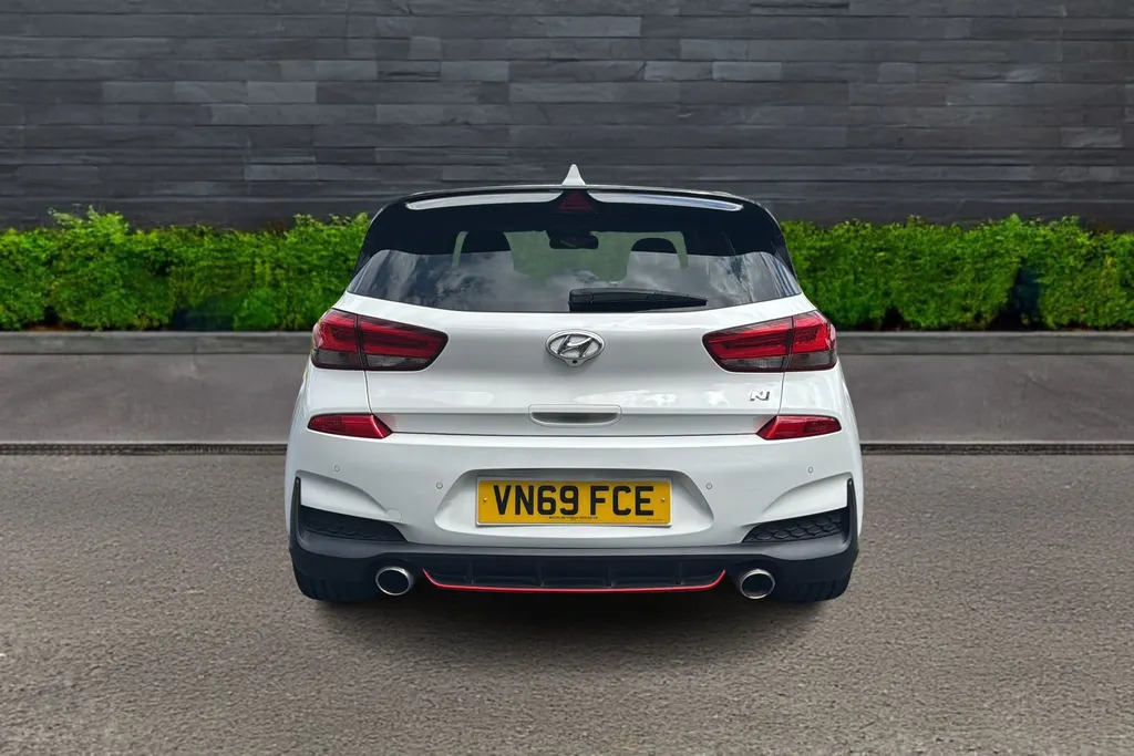 Hyundai I30 2.0T Gdi N Performance White #6
