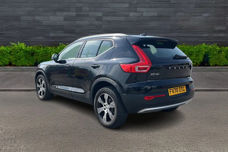 Volvo XC40 1.5 T3 163 Inscription G FV70ZTC Black #5