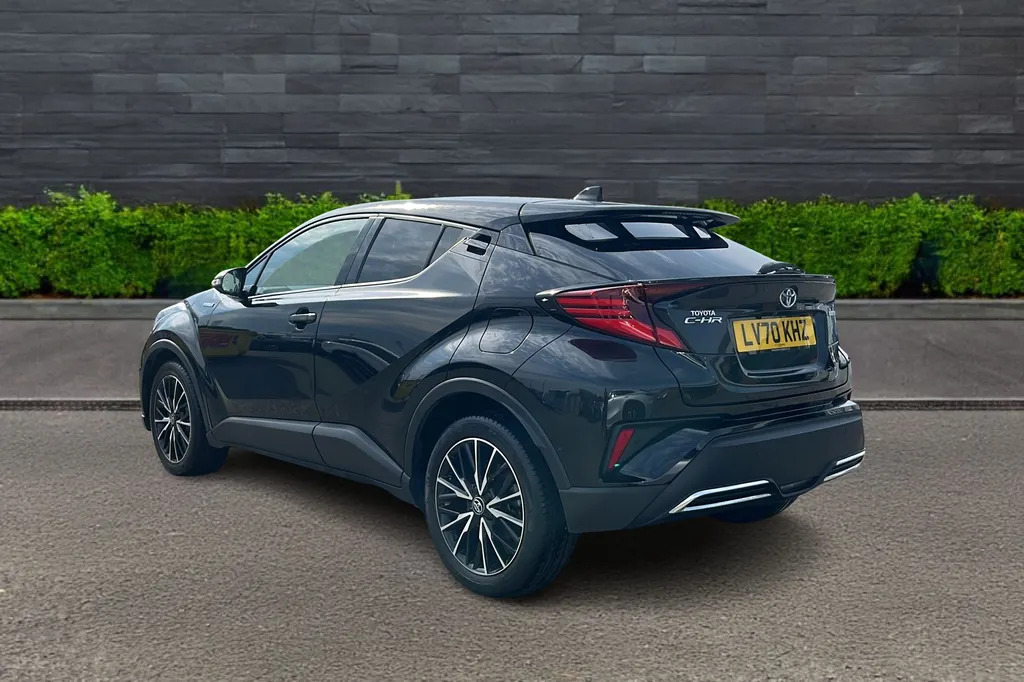 Toyota C-Hr 2.0 Hybrid Excel Cvt Black #5