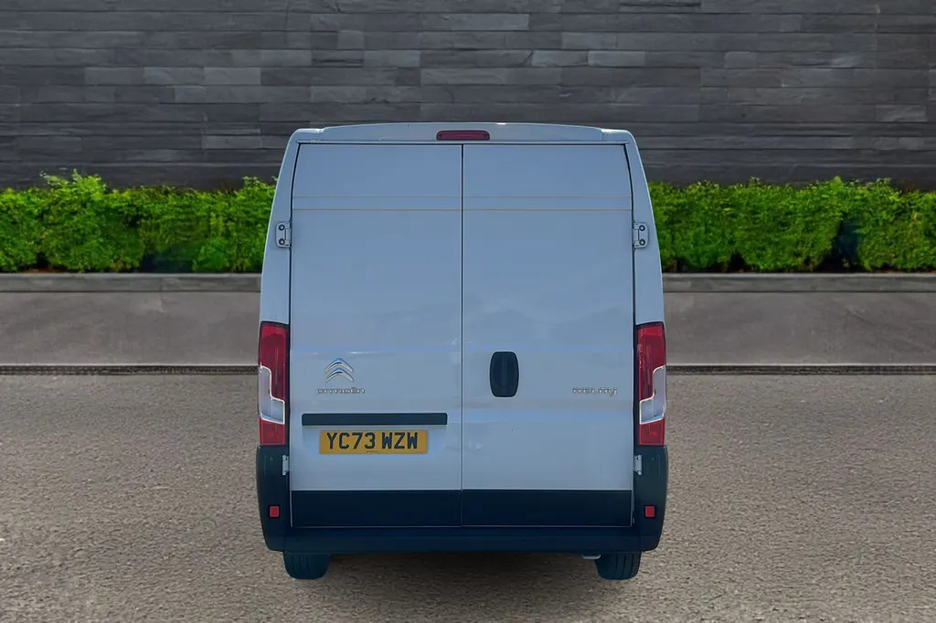Citroen Relay 2.2 Bluehdi 140 L2 H2 Enterpri White #4