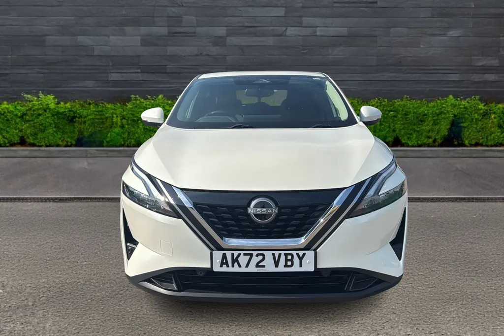 Nissan Qashqai 1.5 E-power N-connecta Aut AK72VBY White #2