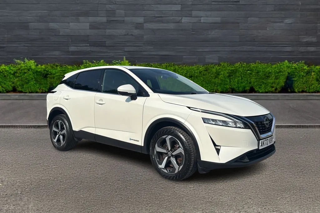 Nissan Qashqai 1.5 E-power N-connecta Aut White
