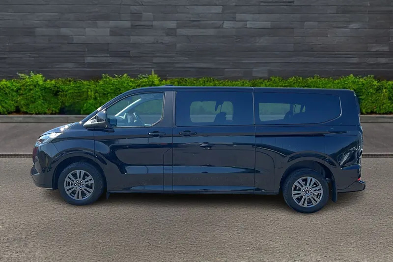Ford Tourneo Custom Custom 340 L2 2.5 Phev 232 H1 Black #2