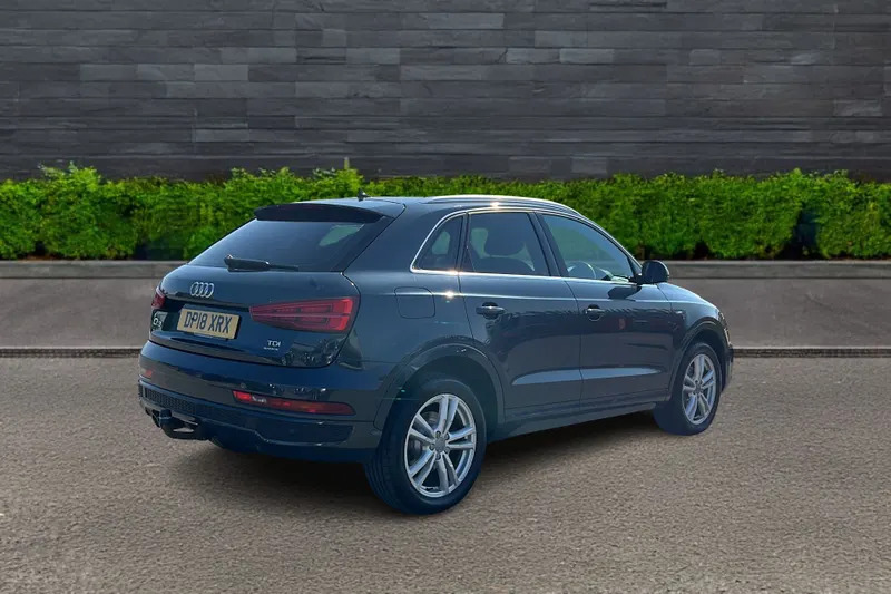 Audi Q3 2.0 Tdi Quattro S Line Edition DP18XRX Grey #5