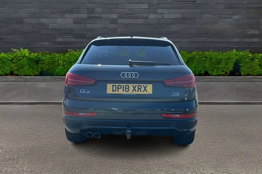 Audi Q3 2.0 Tdi Quattro S Line Edition DP18XRX Grey #4
